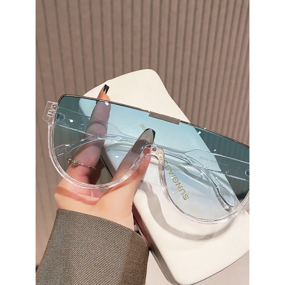 Rimless Shield Sunglasses Transparent/Green
